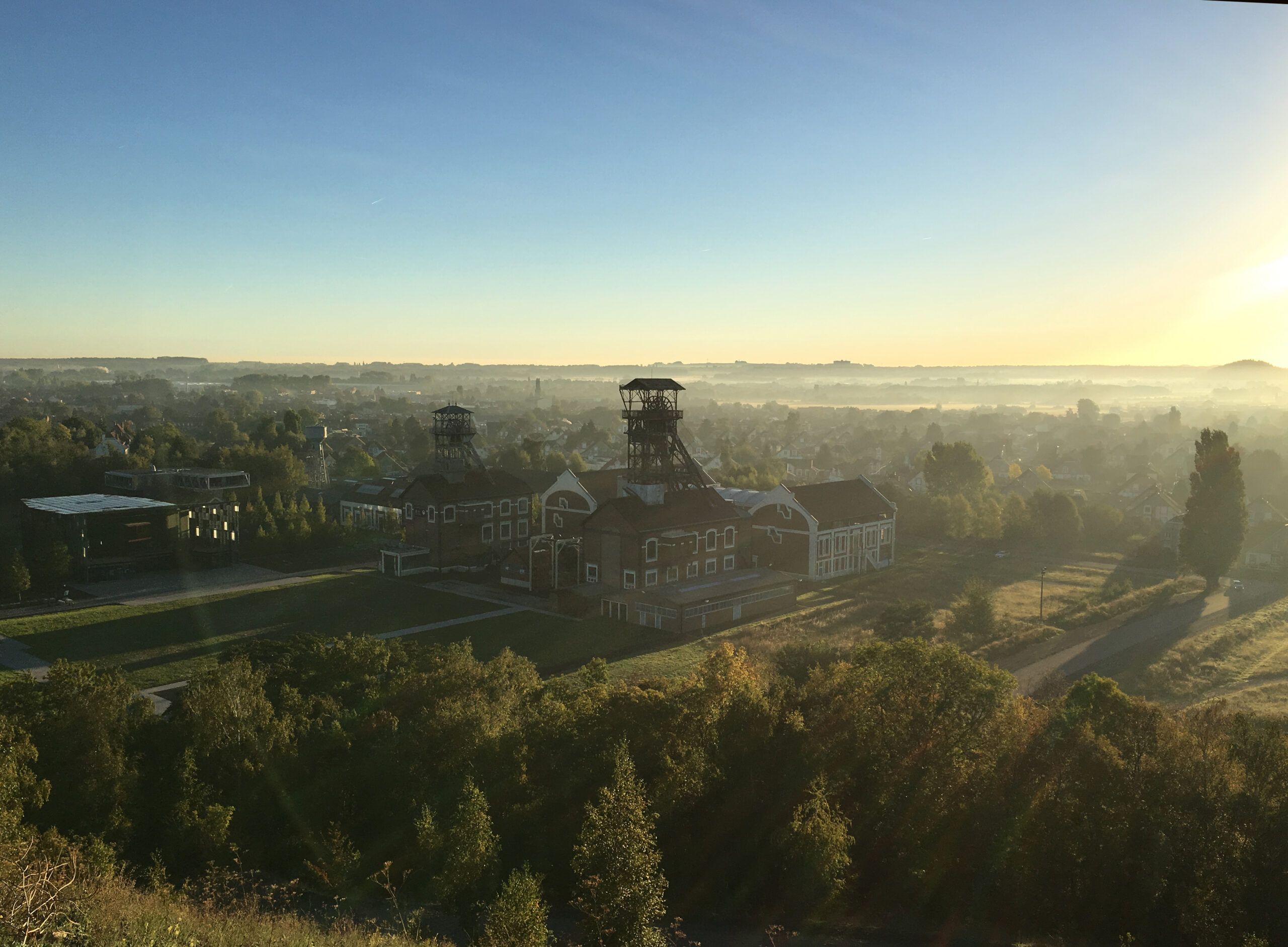 Site du 9-9 bis lever du soleil