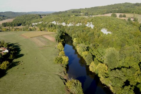 Vézère, Falaise des sept frères